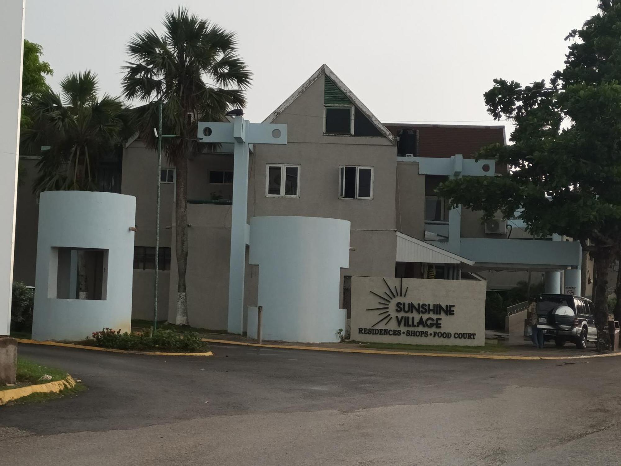 Oceanfront Condo W/ Free Parking + High Speed Wifi ネグリル エクステリア 写真