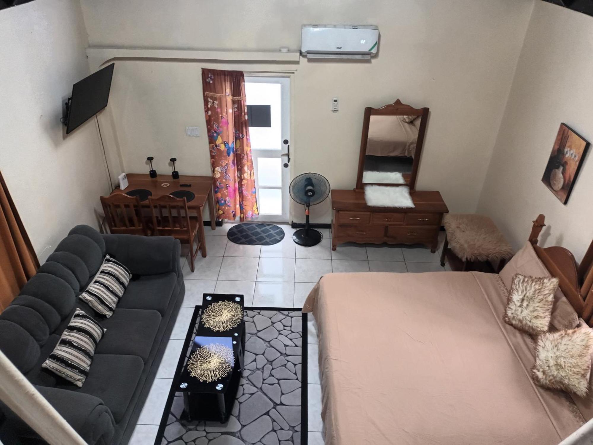 Oceanfront Condo W/ Free Parking + High Speed Wifi ネグリル エクステリア 写真